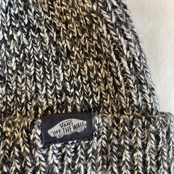 Vans Beannie - Picture 2 of 2